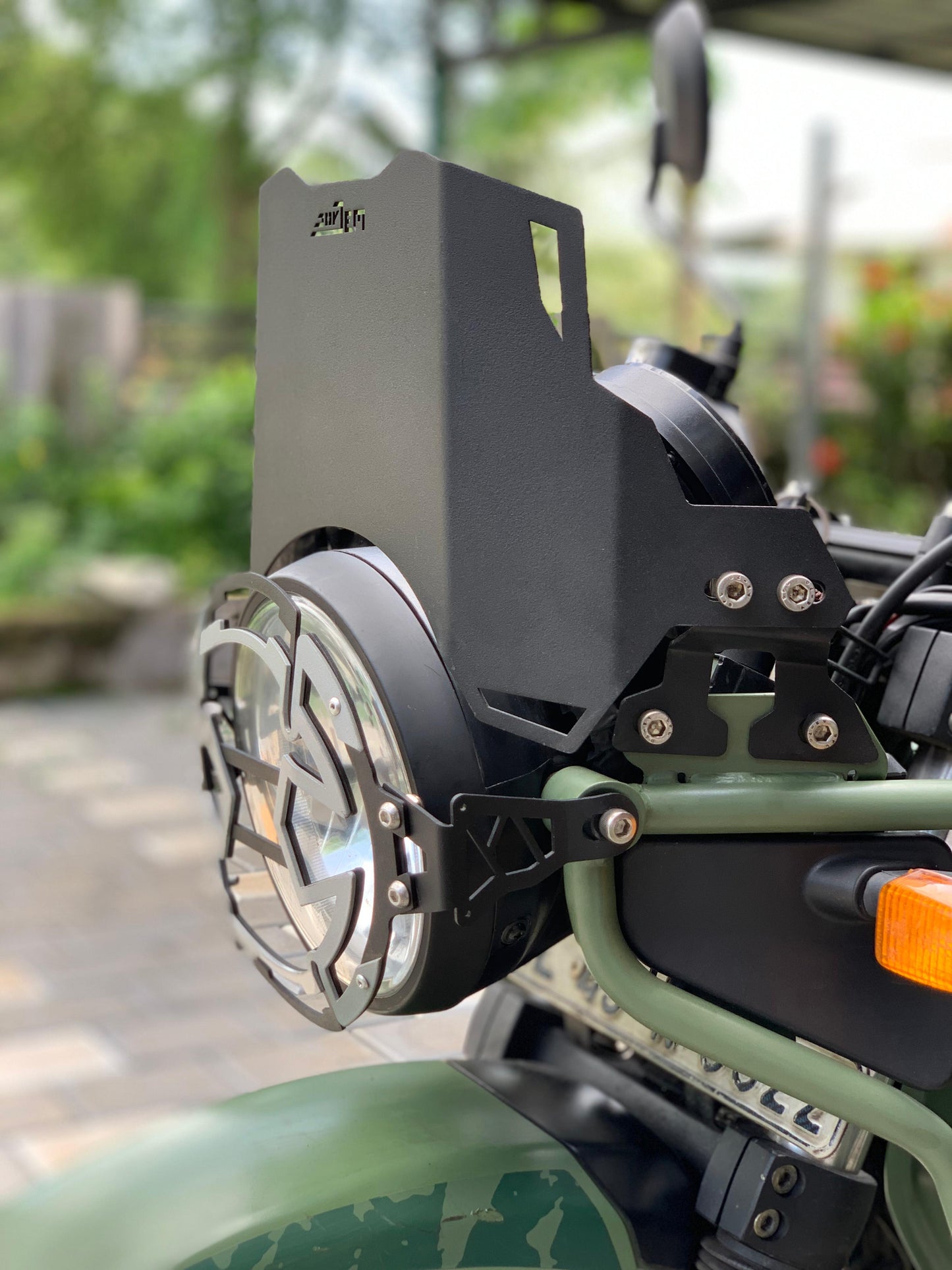 himalayan 411 headlightgrill