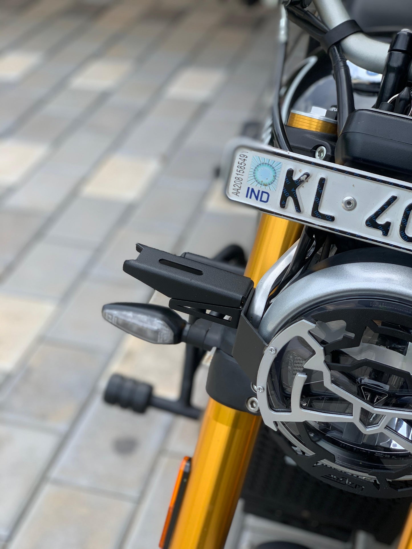 triumph speed 400 accessories