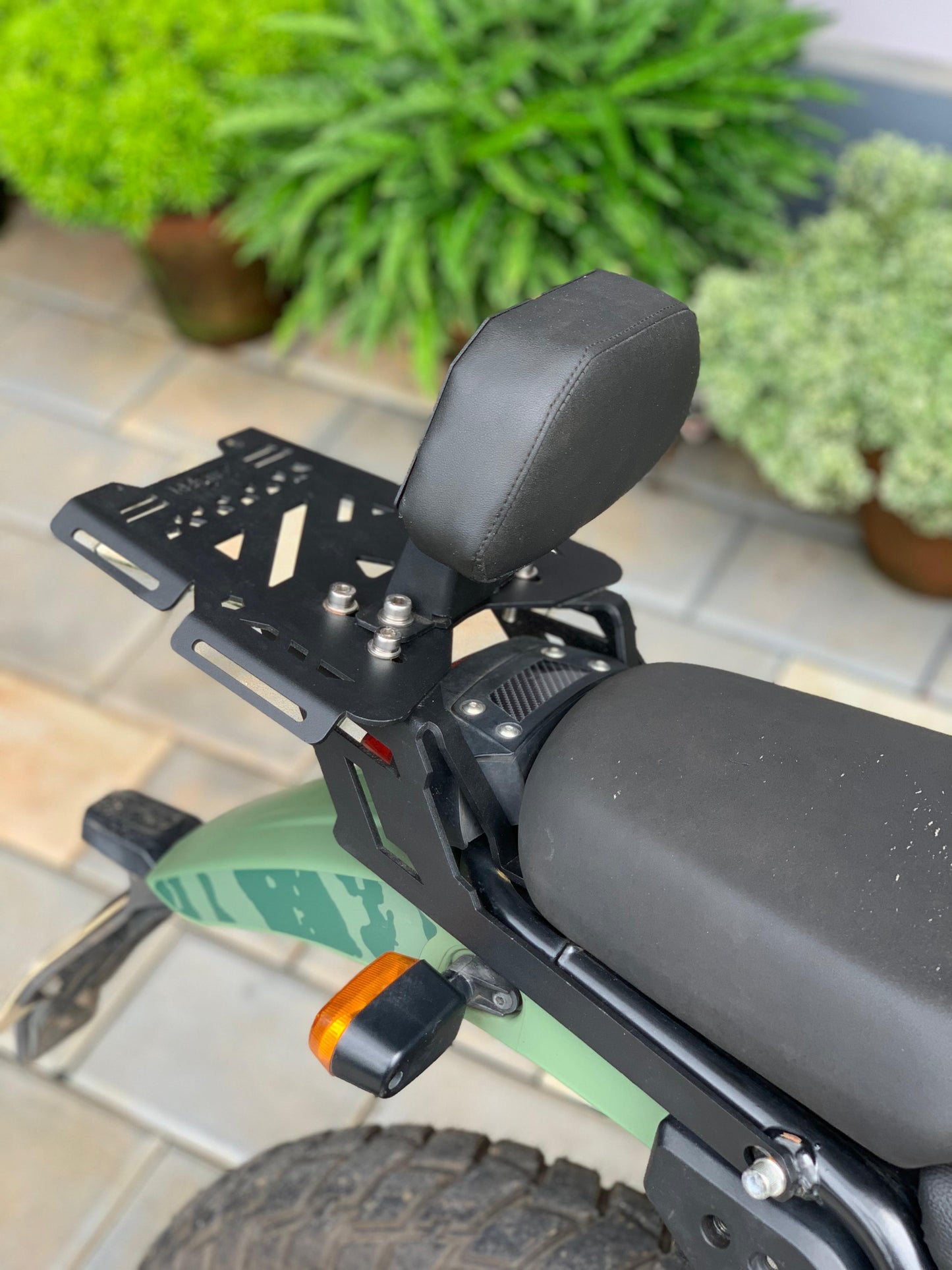 Himalayan 411 backrest
