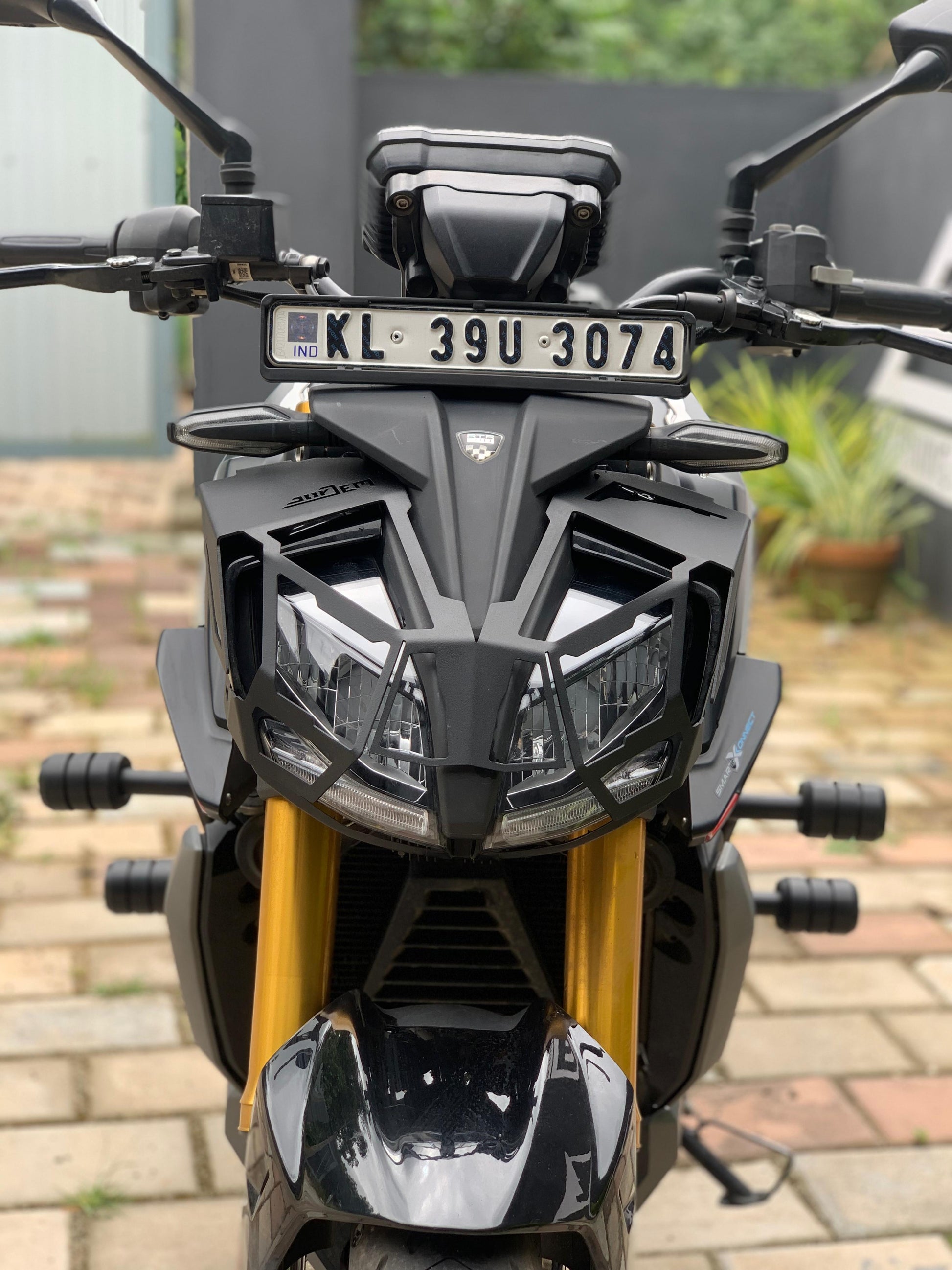 rtr 310 headlight guard