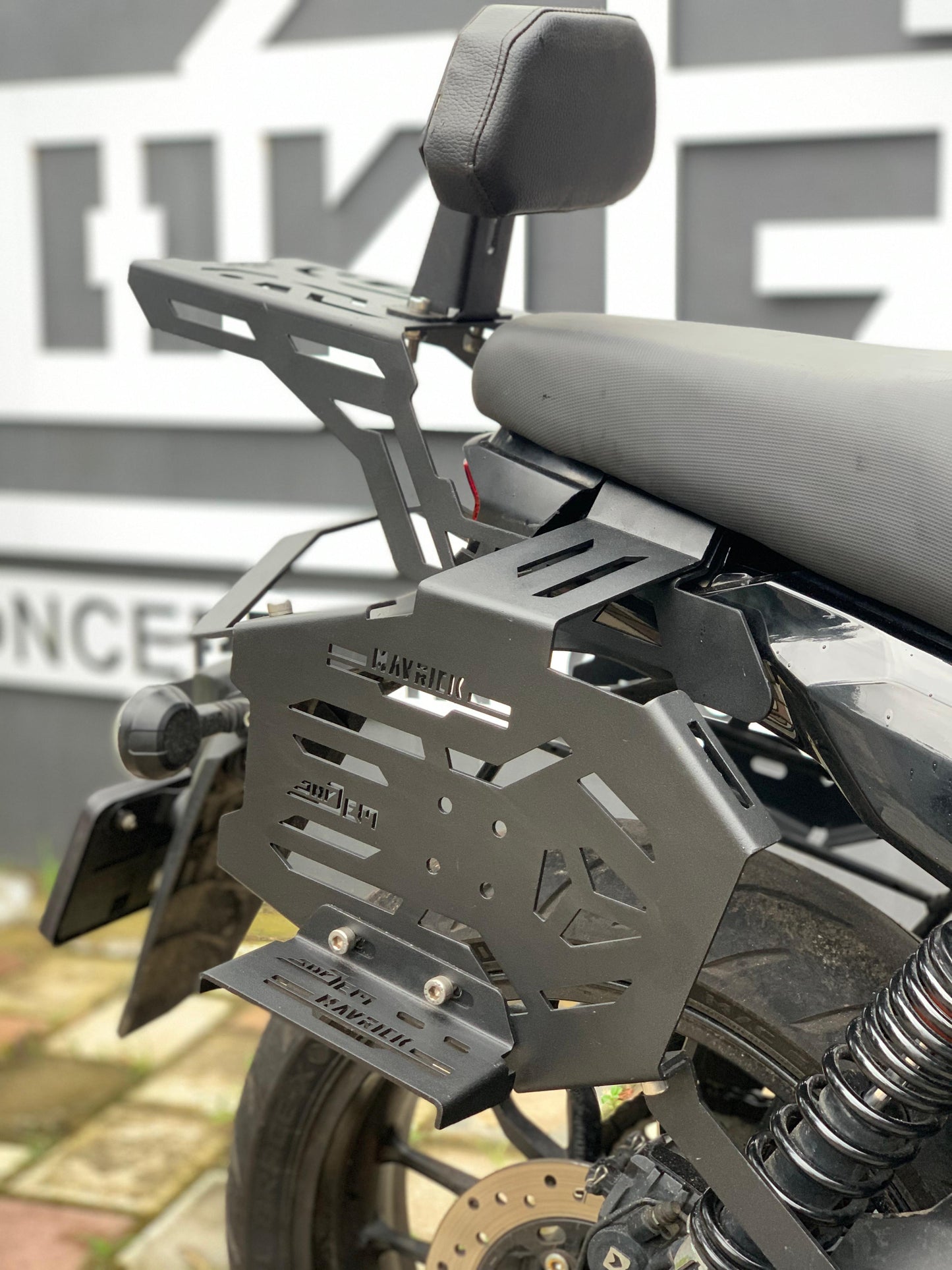 hero mavrick 440 accessories