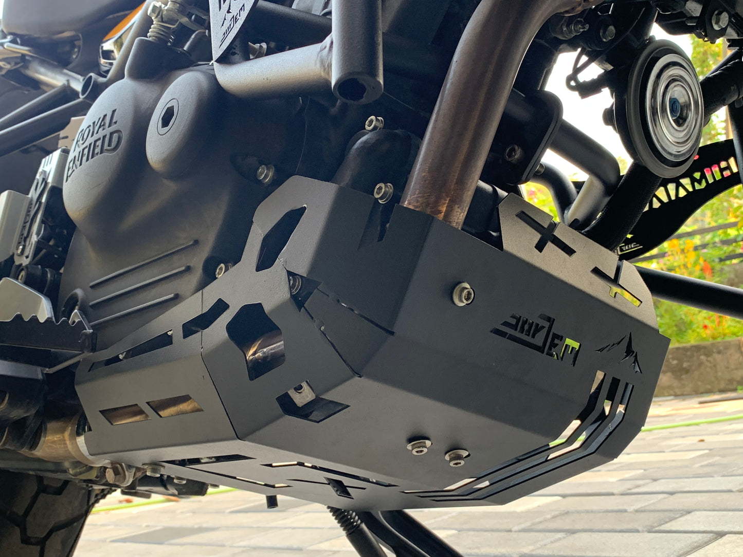 engine guard for re himalayan 450